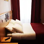 Grand Amelot Paris