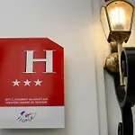 Hotel Grand Amelot Paris