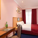 Hotel Grand Amelot 3*