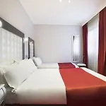Grand Amelot Hotel Paris