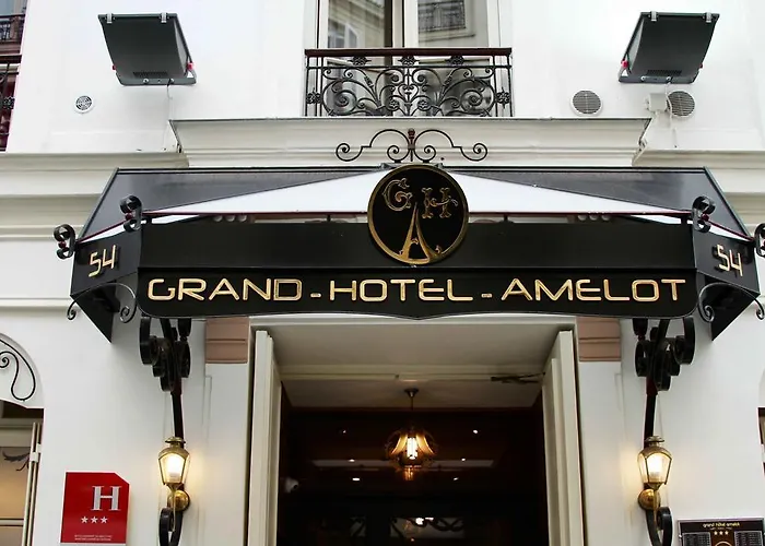 Hotel Grand Amelot Paryż