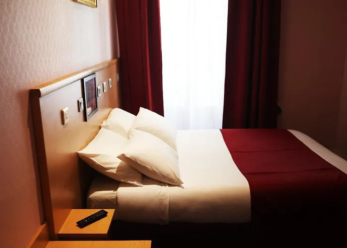 阿姆洛大酒店 巴黎