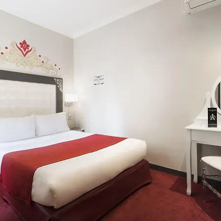 Grand Amelot فندق باريس