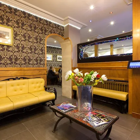 Grand Amelot 3* باريس