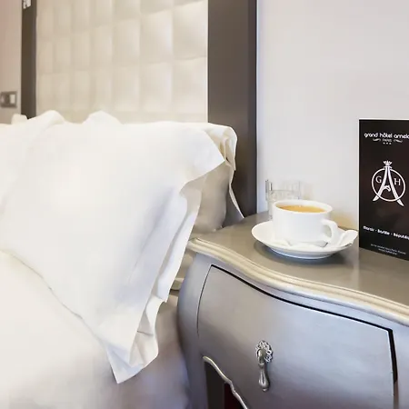 Grand Amelot Paříž