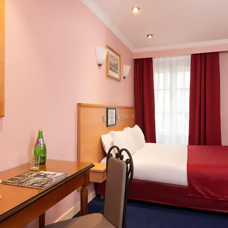 فندق Grand Amelot 3*