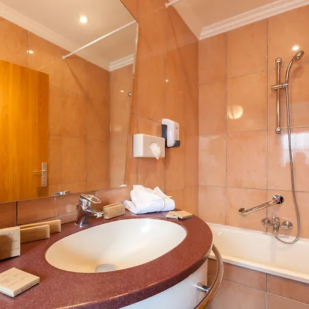 فندق Grand Amelot 3*