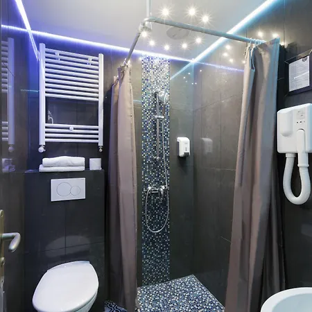 Grand Amelot فندق