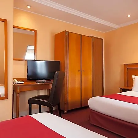Grand Amelot 3* Paris