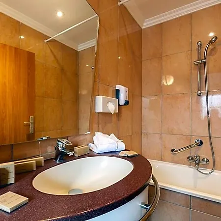 Hotell Grand Amelot Paris