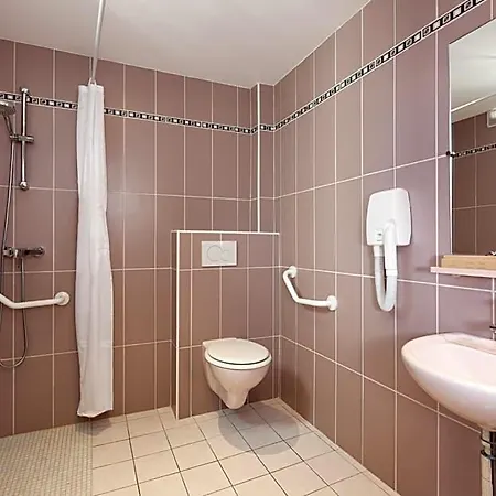 Hotell Grand Amelot 3*