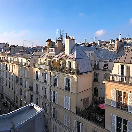 Grand Amelot Hotell 3*
